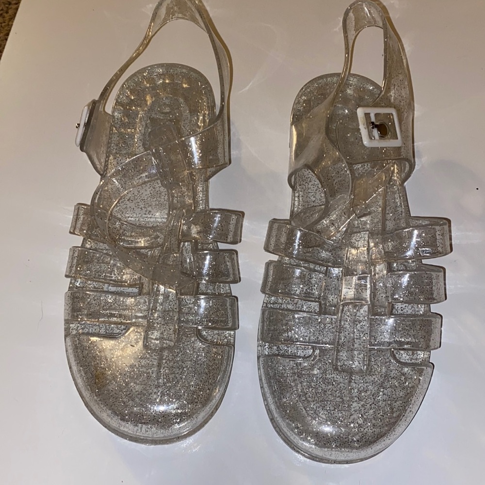 Closed toe ankle strap jelly sandals